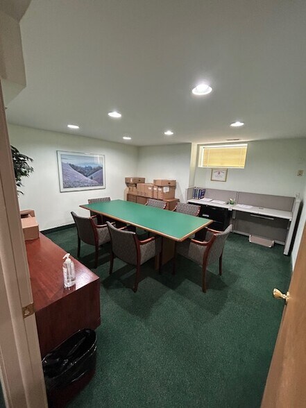 More Photos Of 101 Rt 130, Cinnaminson Unknown For Lease