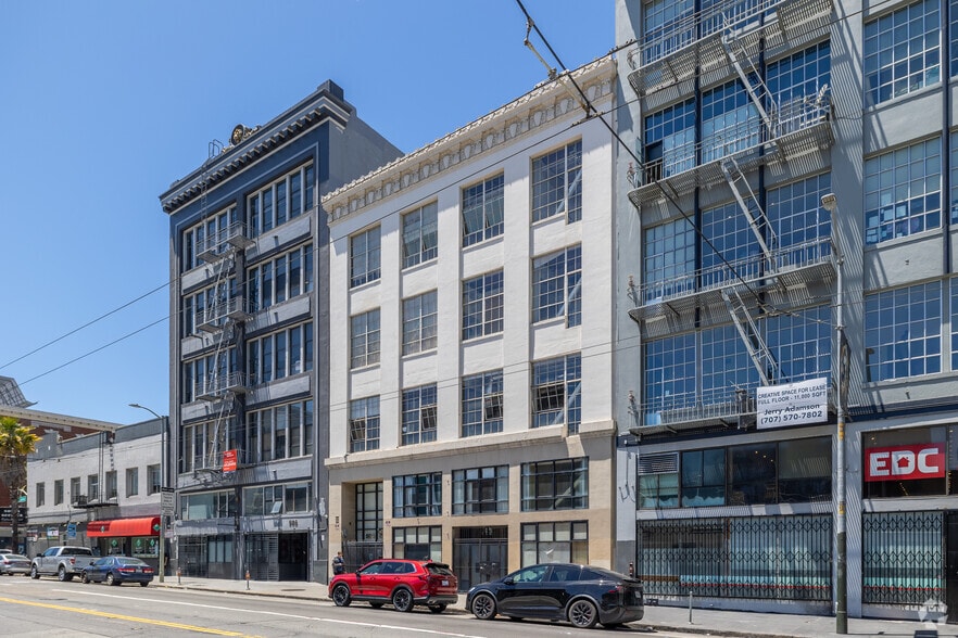 More Photos Of 982 Mission St, San Francisco Loft Creative Space For Lease