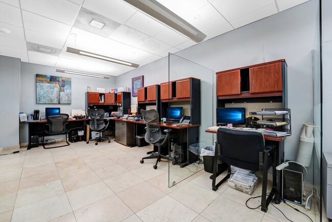 More Photos Of 2333 Brickell Ave, Miami Apartments For Sale