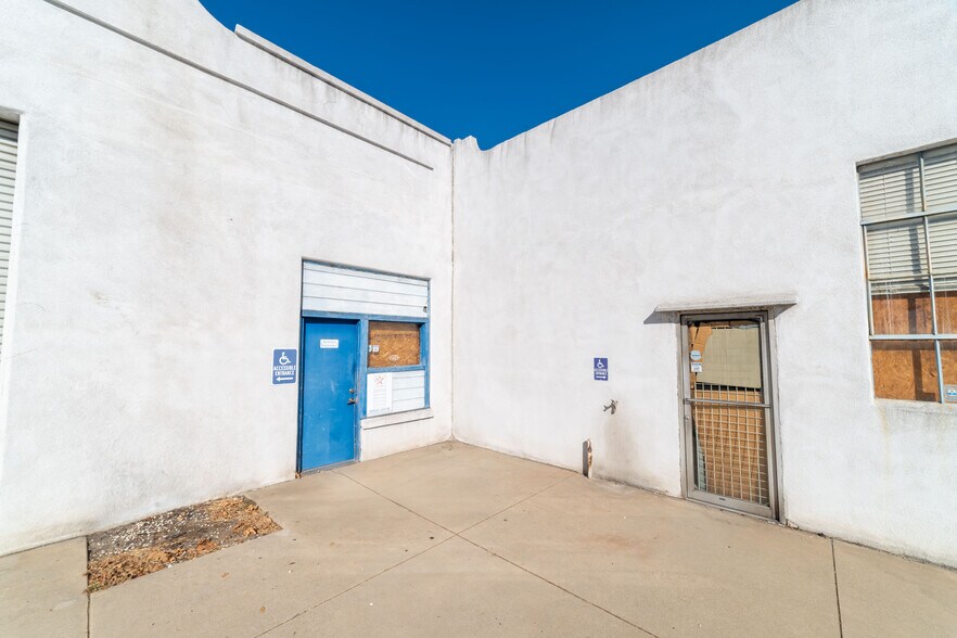 More Photos Of 9770 Foothill Blvd, Rancho Cucamonga Auto Dealership For Lease