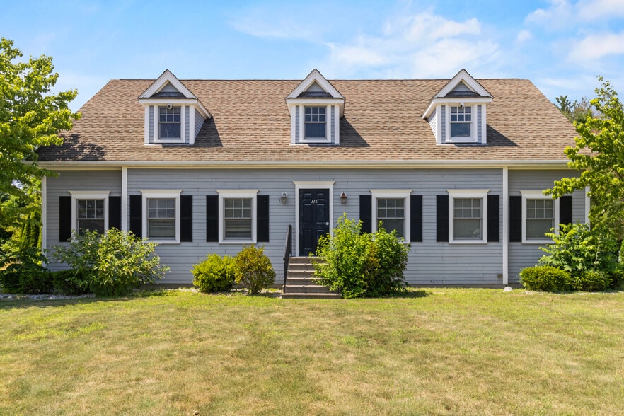Primary Photo Of 116 E Main St, Westborough Medical For Lease
