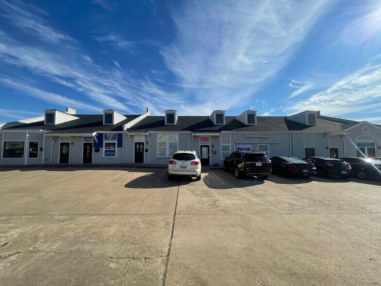 Primary Photo Of 6330 Broadway Blvd, Garland Office For Sale
