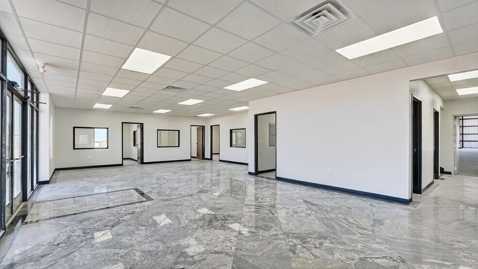 More Photos Of 16511 W Basin St, Odessa Industrial For Lease