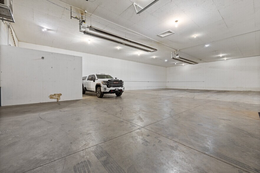 More Photos Of 5629 Bob Ln, Black Hawk Warehouse For Sale