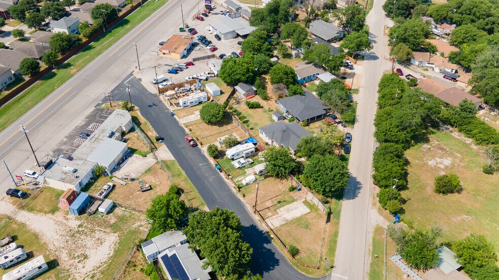 More Photos Of 5671 Randolph Blvd, San Antonio Freestanding For Sale