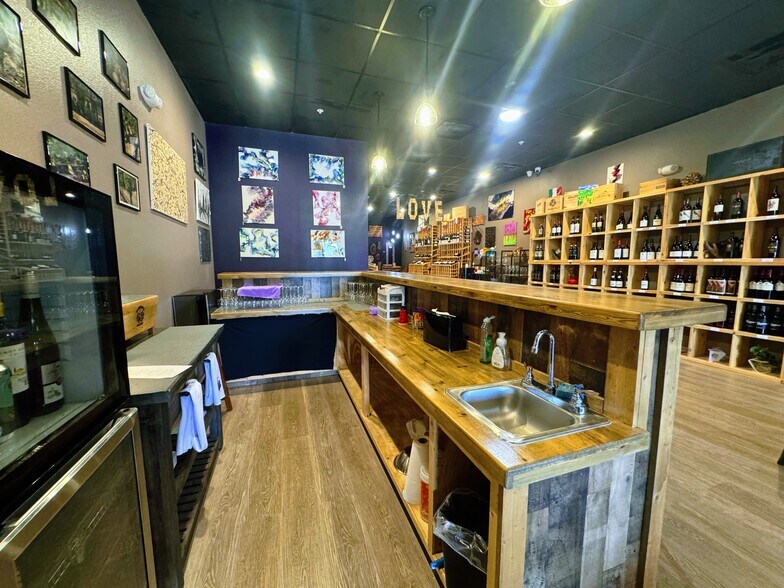 More Photos Of 2222 Ocoee Apopka Rd, Ocoee General Retail For Lease