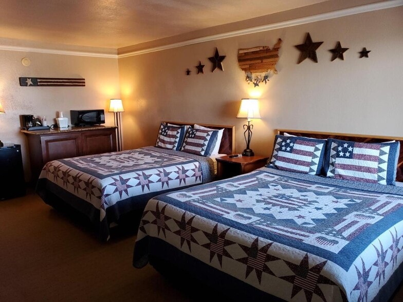 More Photos Of 3538 US 40, Oakley Hotel For Sale