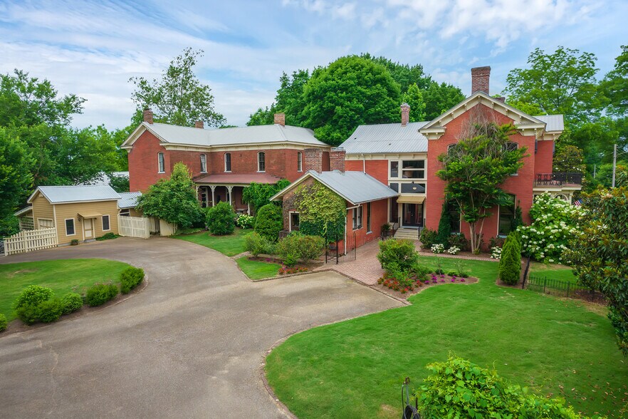 More Photos Of 204 E Deaderick St, Jackson Land For Sale