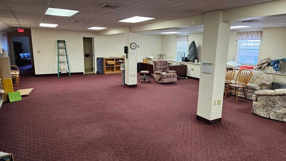 More Photos Of 4 Chateau Ln, Barboursville Medical For Sale