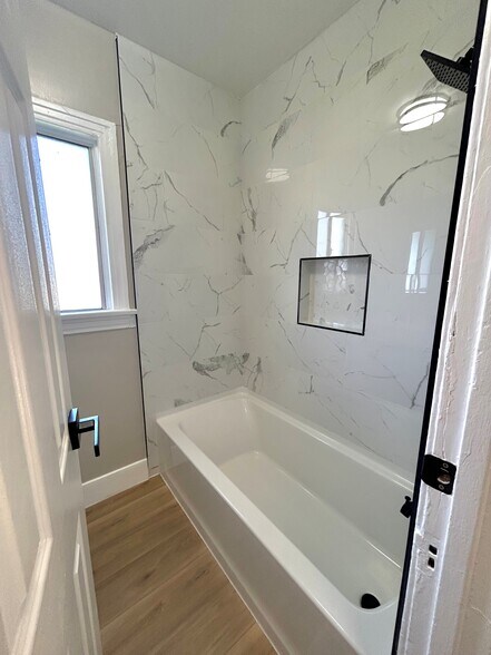 More Photos Of 1041-1045 Gulf Ave, Wilmington Apartments For Sale