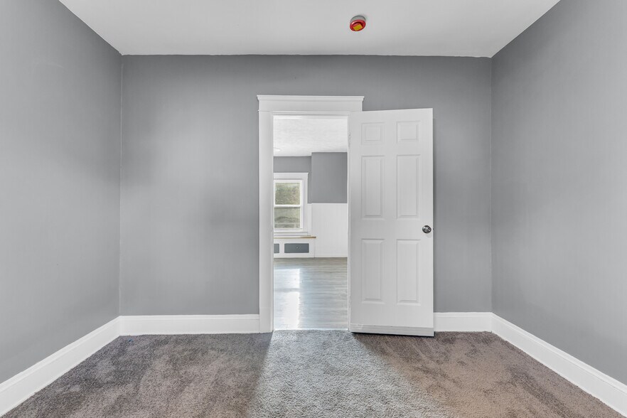 More Photos Of 6415 Gertrude Ave, Cleveland Apartments For Sale