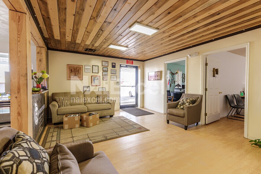 More Photos Of 293 N 2260 W, Hurricane Warehouse For Sale