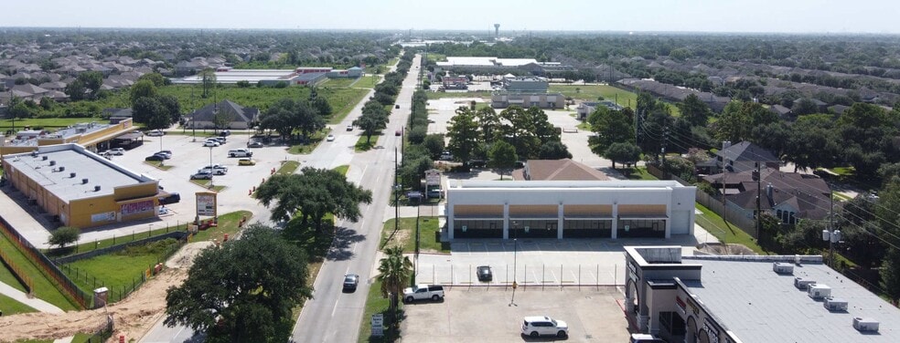 More Photos Of 19123 W Little York Rd, Katy Storefront For Sale