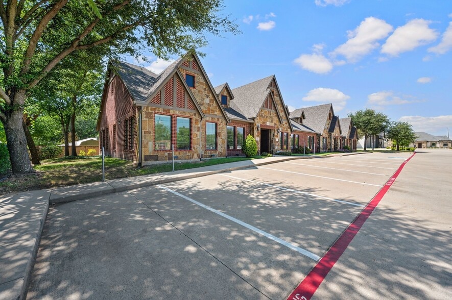 More Photos Of 1117 Glade Rd, Colleyville Medical For Sale