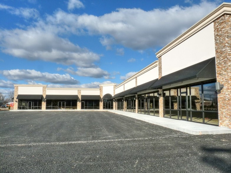 More Photos Of 2601 W Parrish Ave, Owensboro Restaurant For Lease
