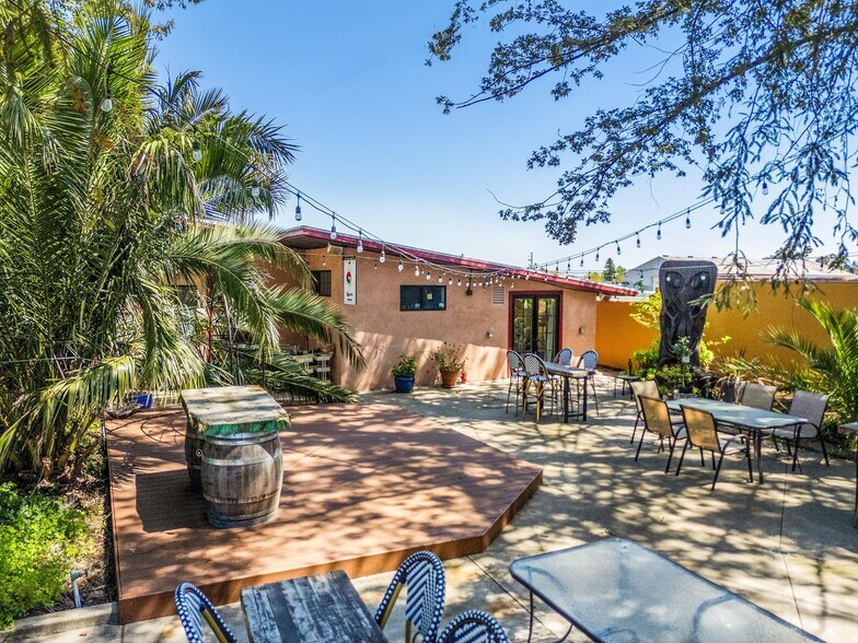 More Photos Of 75 Fremont Dr, Sonoma Storefront Retail Residential For Sale