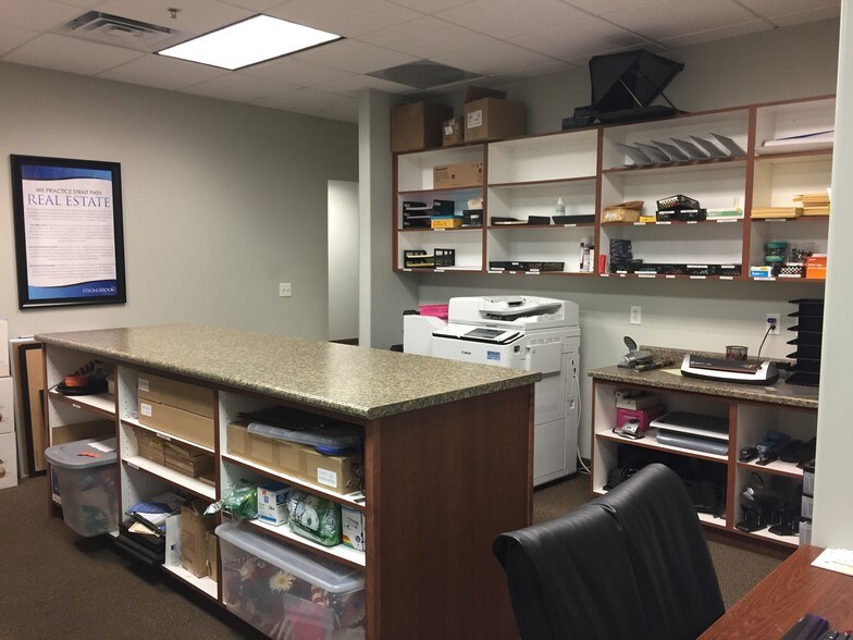 More Photos Of 480-518 W 800 N, Orem Medical For Lease