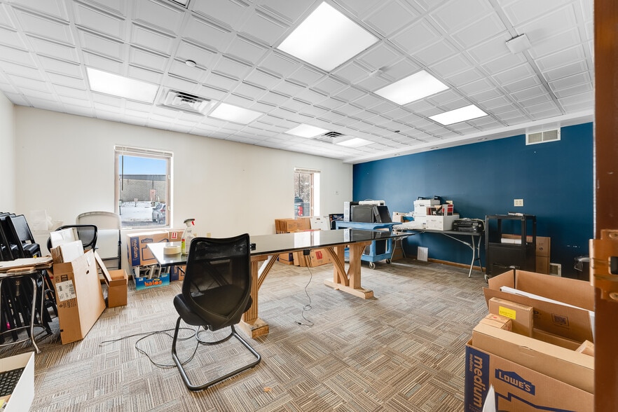 More Photos Of 111 Terence Dr, Pittsburgh Warehouse For Sale