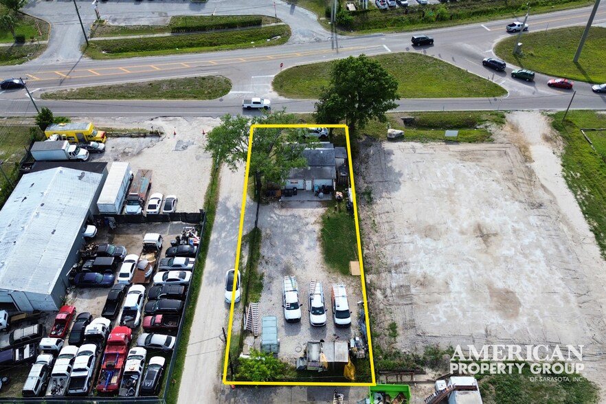More Photos Of 5011 15th St E, Bradenton Office For Sale