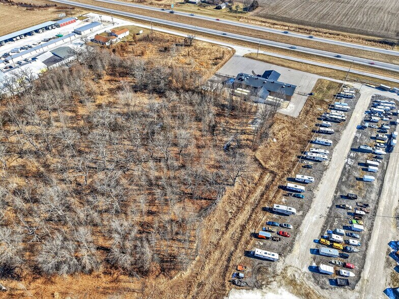More Photos Of 1834 Outer Hwy 61 hwy, Moscow Mills Flex For Sale