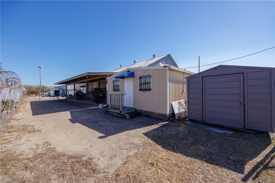 More Photos Of 610 N Port Ave, Corpus Christi Auto Dealership For Sale