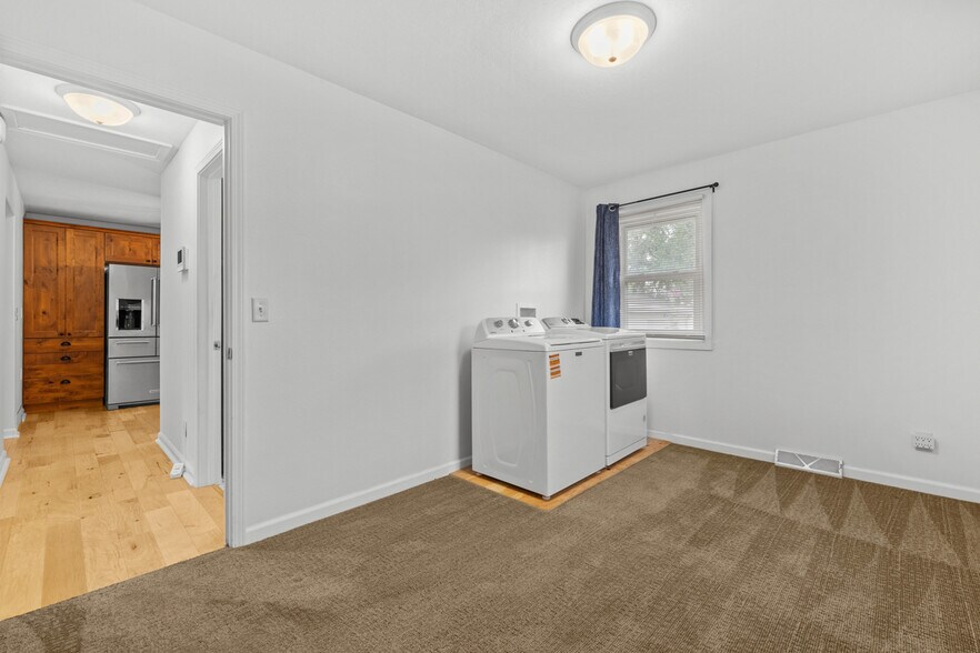 More Photos Of 118 21st St NW, Minot Multifamily For Sale