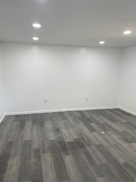 More Photos Of 501 Krebs Ave, Pascagoula Office Residential For Lease