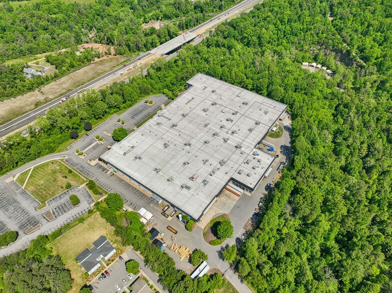 More Photos Of 275 Aiken Rd, Asheville Distribution For Sale