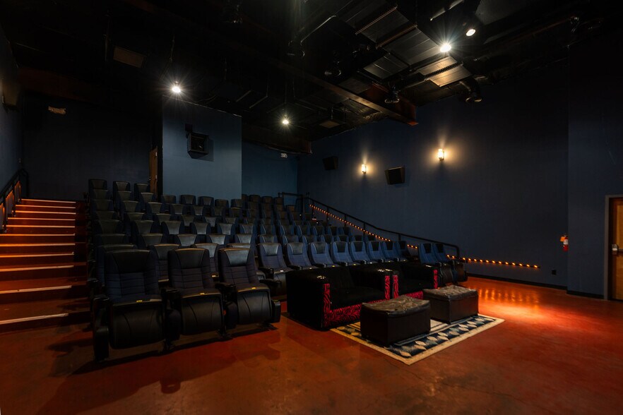 More Photos Of 12 N Augusta St, Staunton Movie Theatre For Sale