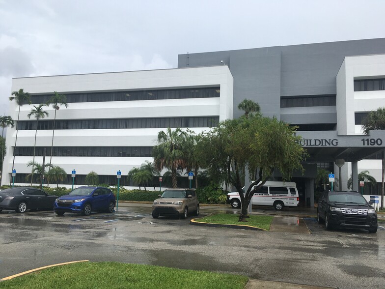 More Photos Of 1100-1190 NW 95th St, Miami Medical For Lease