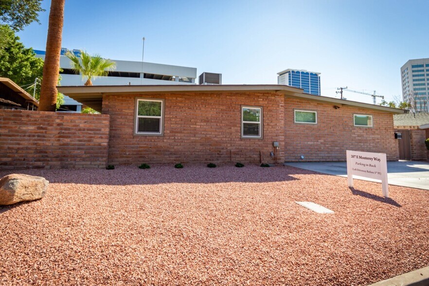 More Photos Of 207 E Monterey Way, Phoenix Office Residential For Sale