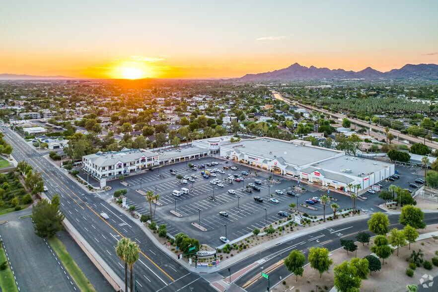 More Photos Of 4730 E Indian School Rd, Phoenix Unknown For Lease