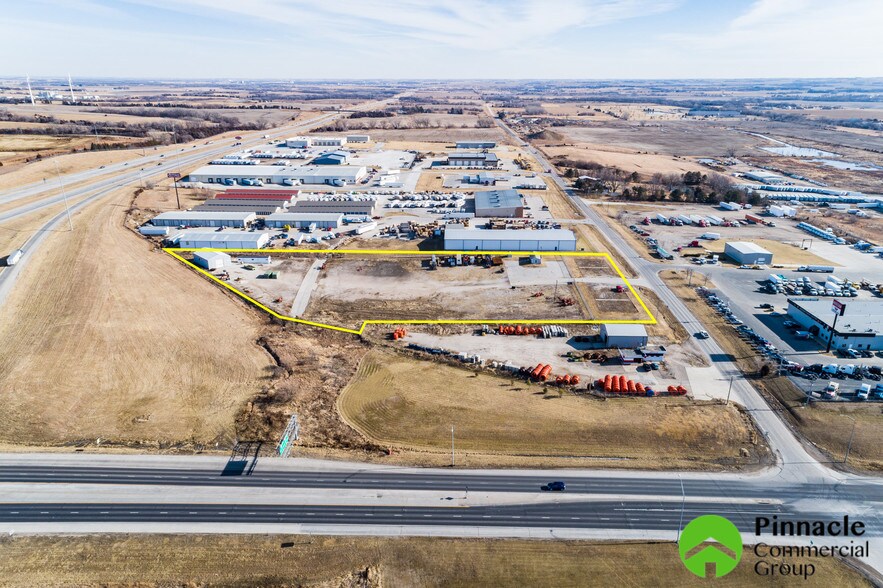 More Photos Of 5700 Arbor Rd, Lincoln Service For Sale