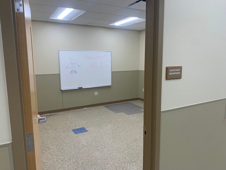 More Photos Of 694-760 Crescent St, Brockton Storefront For Lease