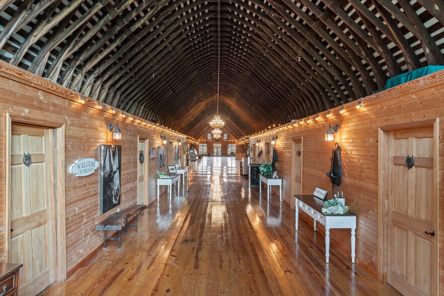 More Photos Of 15158 Berlin Tpke, Purcellville Lodge Meeting Hall For Sale