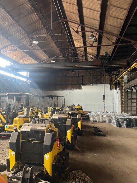 More Photos Of 812 N Beck St, Sebewaing Warehouse For Sale