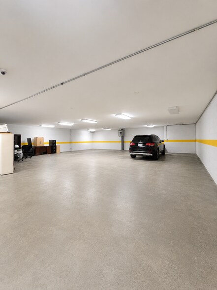 More Photos Of 8710 5th Ave, Brooklyn Medical For Lease