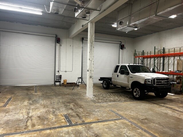 More Photos Of 17041 Alico Commerce Ct, Fort Myers Industrial For Lease