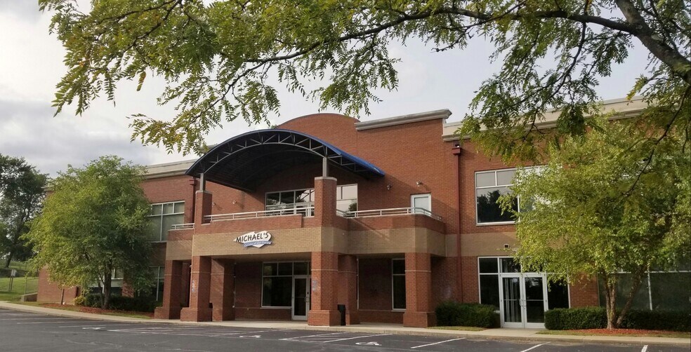 More Photos Of 7535 Burlington Pike, Florence Freestanding For Sale