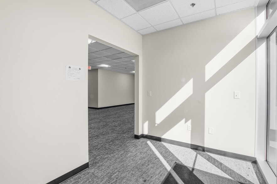 More Photos Of 2310 Charleston Regional Pky, Charleston Distribution For Lease