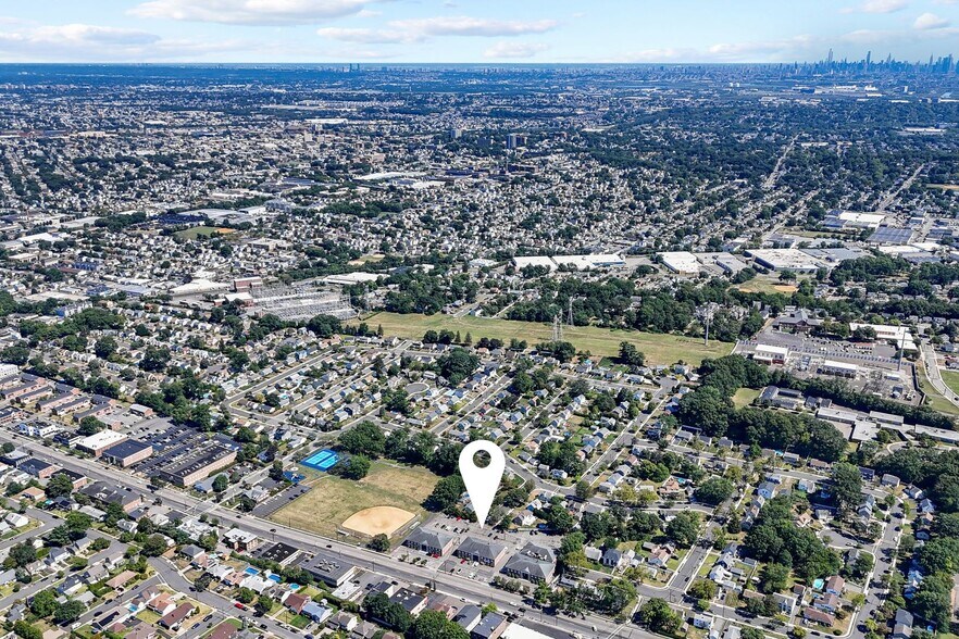 More Photos Of 1115 Clifton Ave, Clifton Medical For Lease