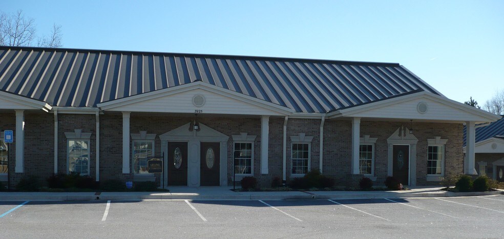 More Photos Of 3925 Harrison Rd, Loganville Office For Sale