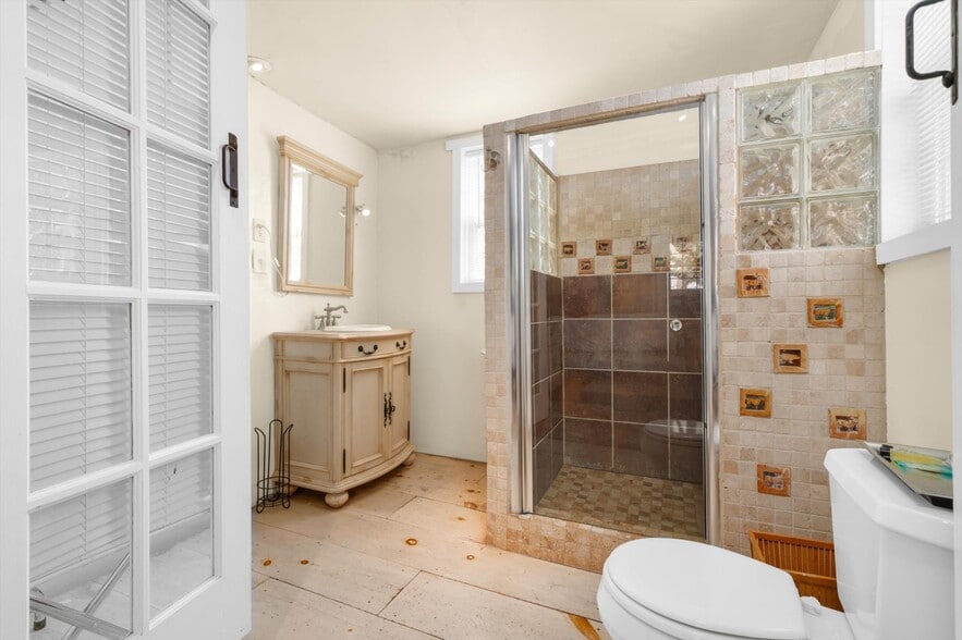 More Photos Of 5358 York Rd, Doylestown Hospitality For Sale