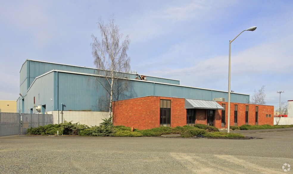 More Photos Of 1031 4th Ave N, Kent Warehouse For Lease