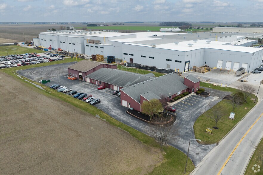 More Photos Of 2029 Wood-Bridge Blvd, Bowling Green Light Manufacturing For Lease