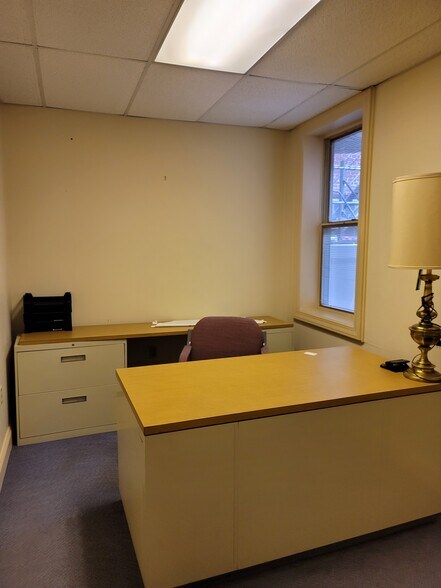 More Photos Of 802 N West St, Wilmington Office For Lease