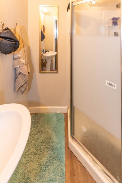 More Photos Of 4008 Primrose Ave, Baltimore Apartments For Sale