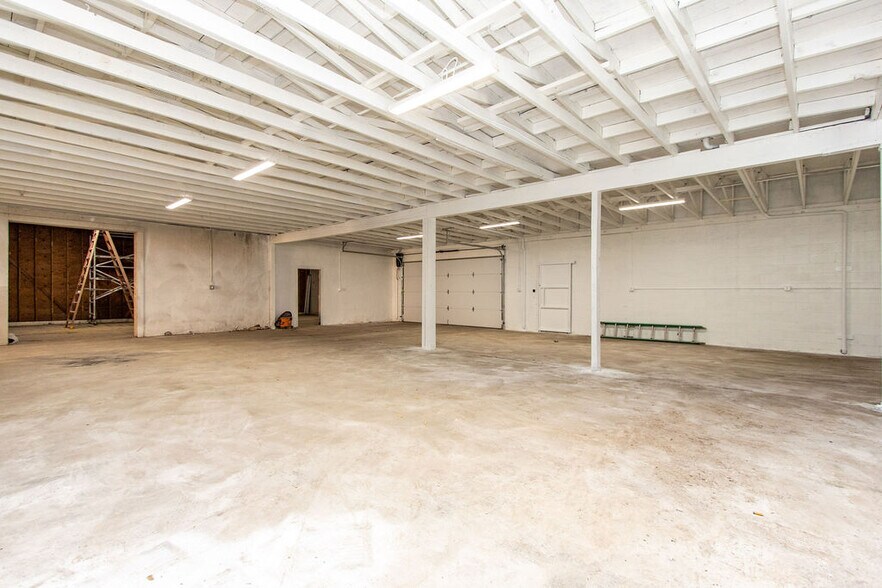 More Photos Of 408 S 1st St, Turlock Warehouse For Sale