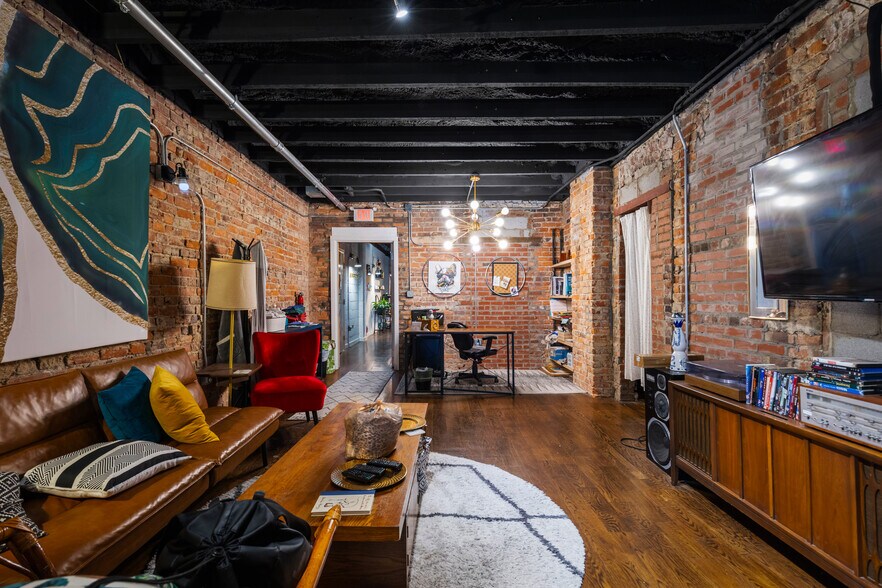 More Photos Of 2614 W Cary St, Richmond Freestanding For Sale