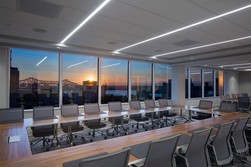 More Photos Of 445 North Blvd, Baton Rouge Office For Lease